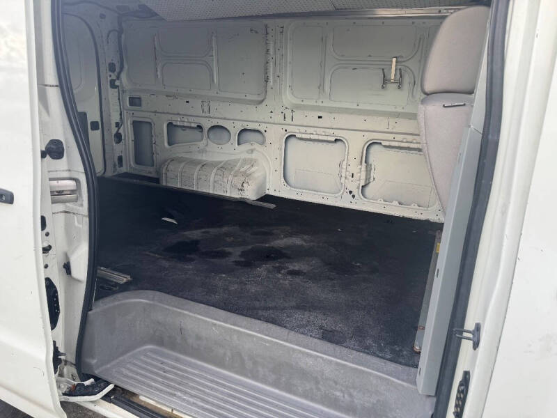 2016 Nissan NV 1500 S