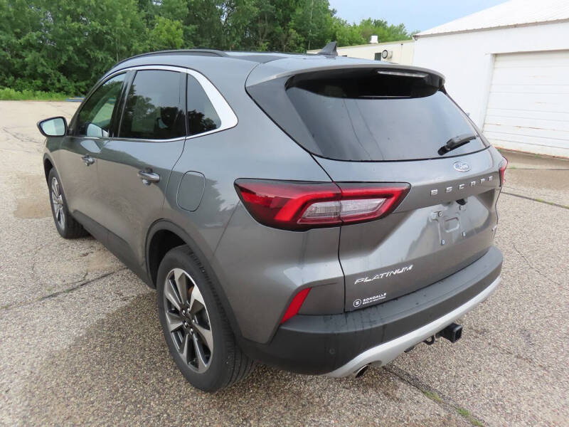 2025 Ford Escape Platinum