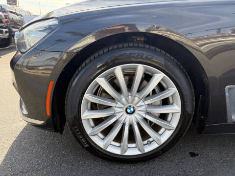 2016 BMW 7 Series 740i