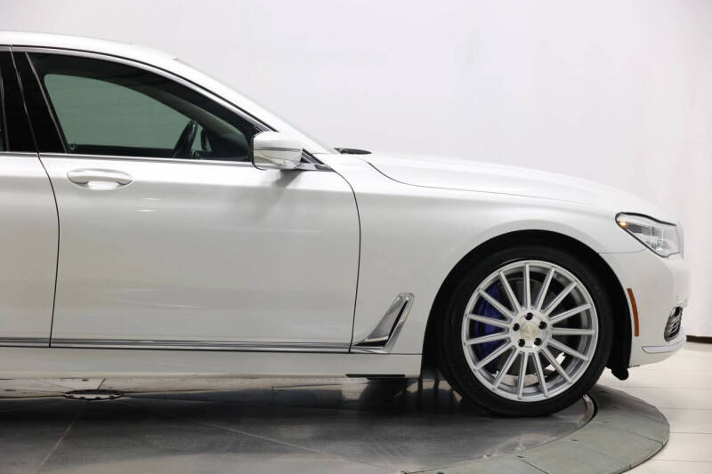 2016 BMW 7 Series 750i xDrive