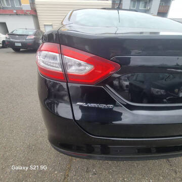 2014 Ford Fusion S