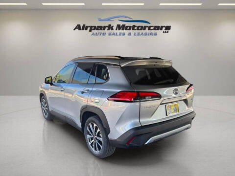 2023 Toyota Corolla Cross XLE