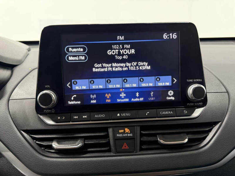 2021 Nissan Altima 2.5 SV