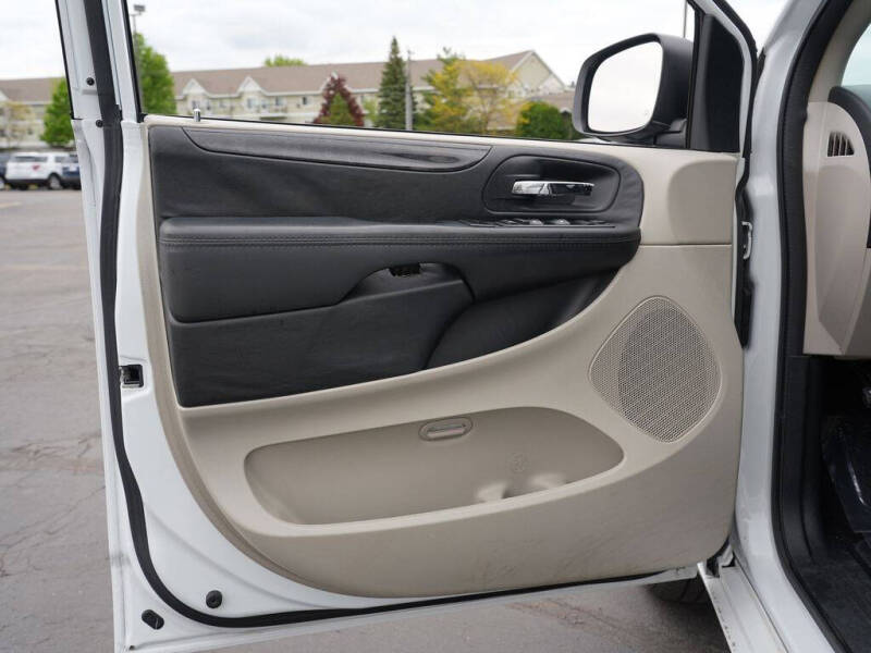 2017 Dodge Grand Caravan SE