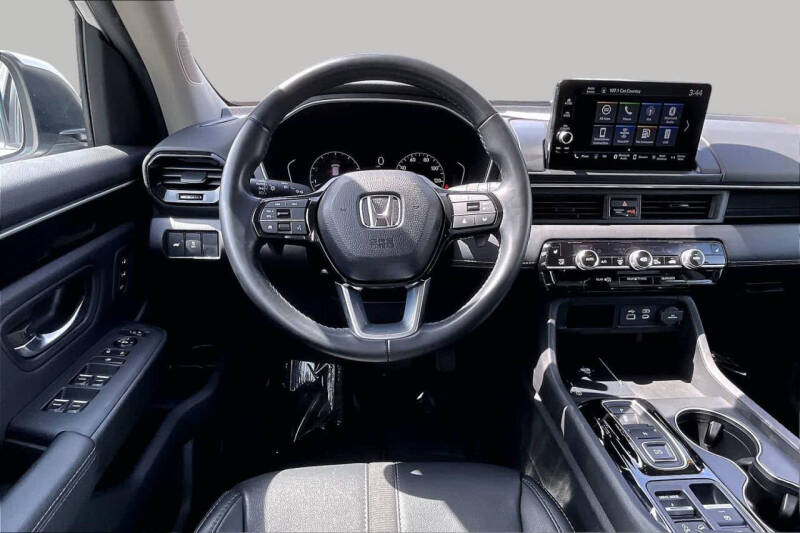 2025 Honda Pilot EX-L+