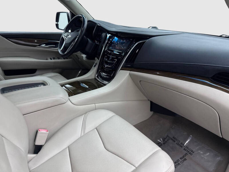 2019 Cadillac Escalade Premium Luxury