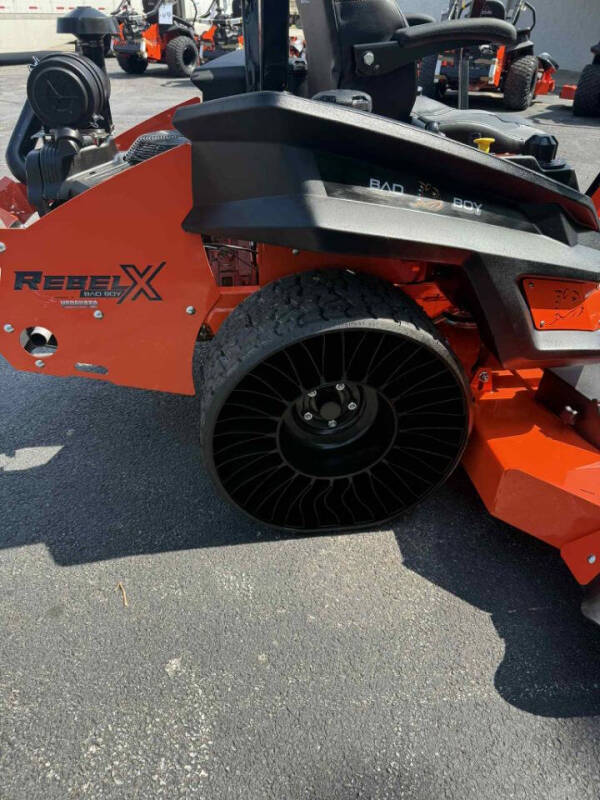 2025 Bad Boy Mowers REBEL X 72