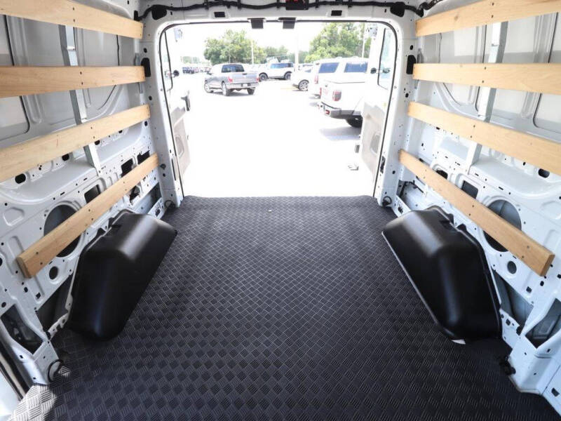 2025 Ford Transit