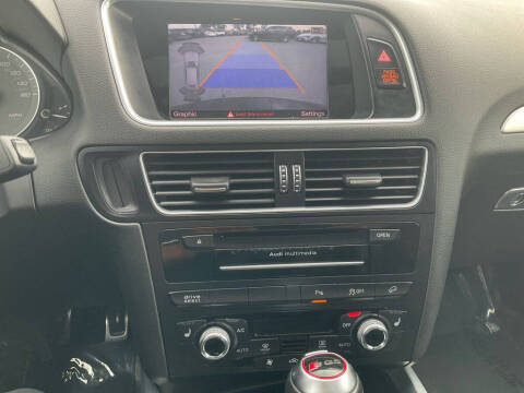 2015 Audi SQ5 3.0T quattro Prestige