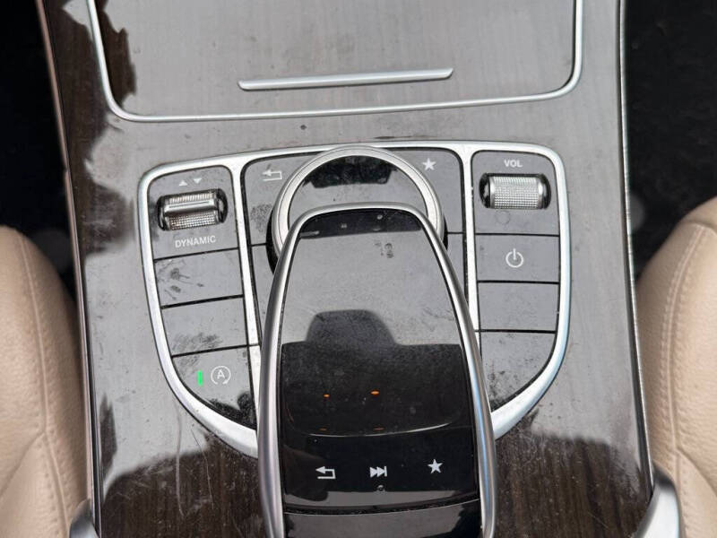 2017 Mercedes-Benz C-Class