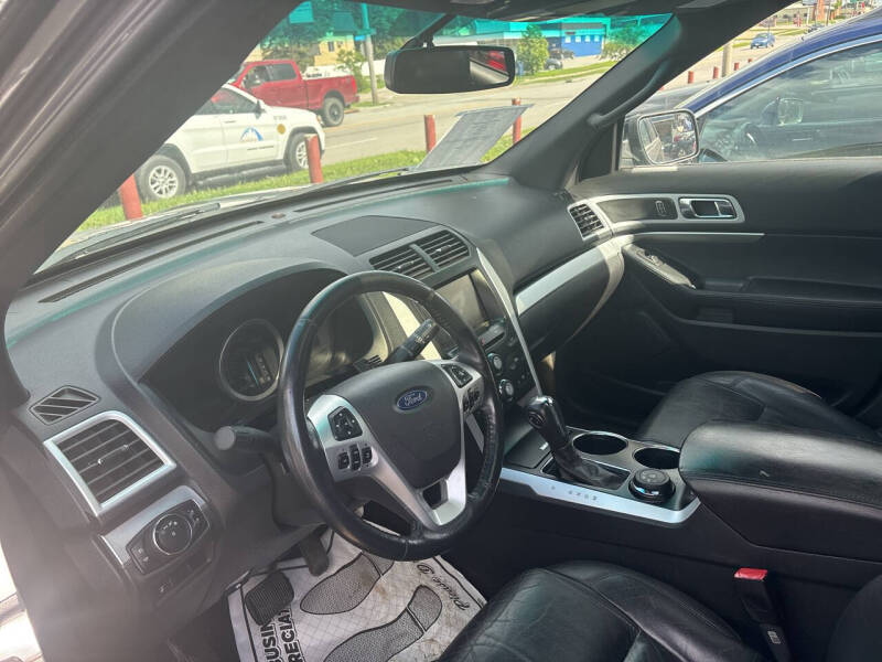 2014 Ford Explorer XLT
