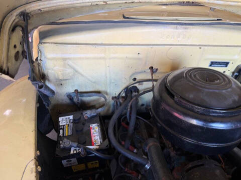 1948 Ford Super Deluxe