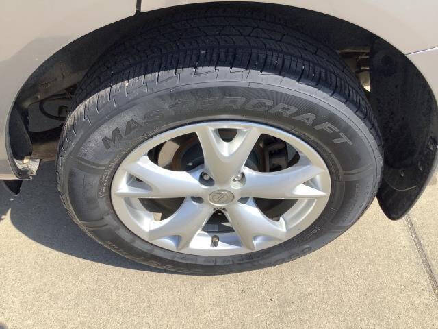 2011 Nissan Rogue SV