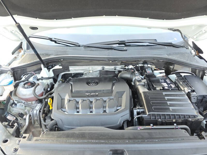 2018 Volkswagen Tiguan 2.0T SEL 4Motion