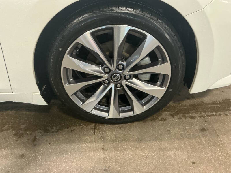 2021 Nissan Maxima 3.5 Platinum