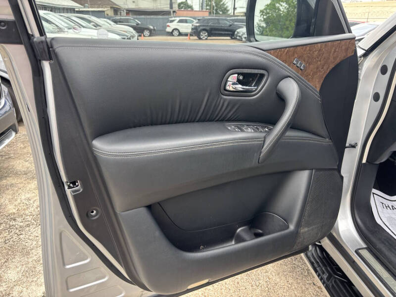 2017 Infiniti QX80