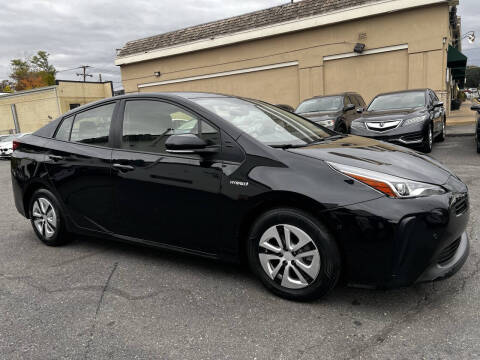 2022 Toyota Prius LE