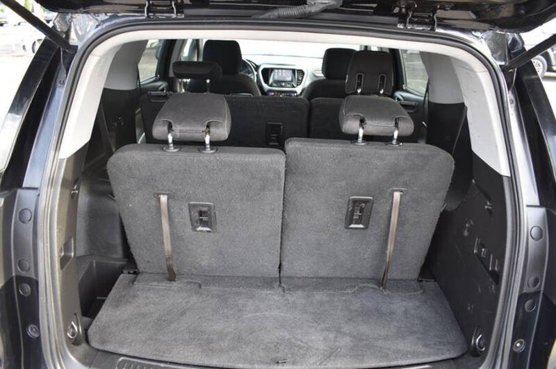 2019 GMC Acadia SLE-1