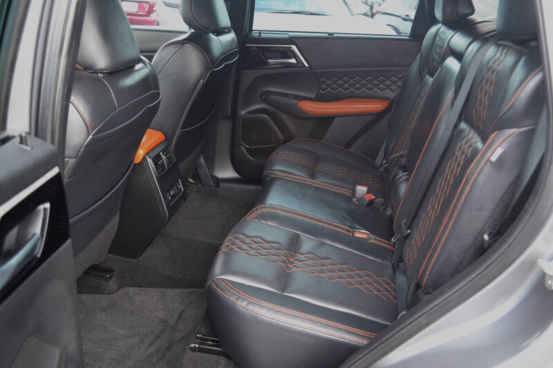 2022 Mitsubishi Outlander SEL