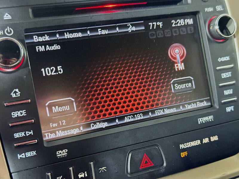 2013 GMC Acadia Denali
