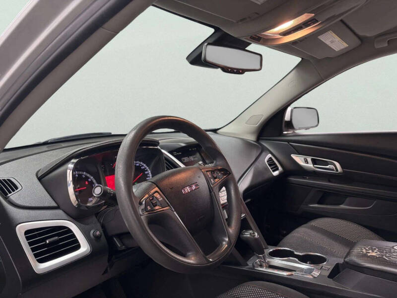 2017 GMC Terrain SLE-1