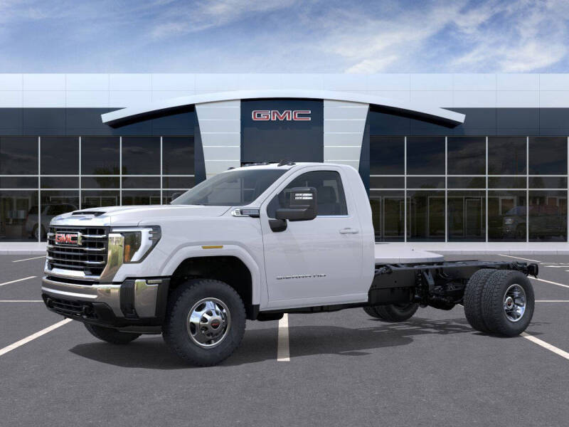 2026 GMC Sierra 3500HD CC