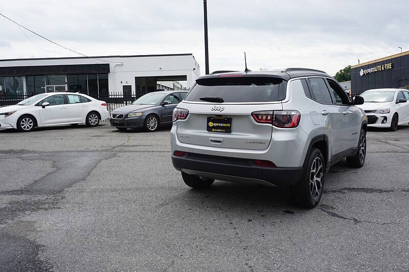 2024 Jeep Compass