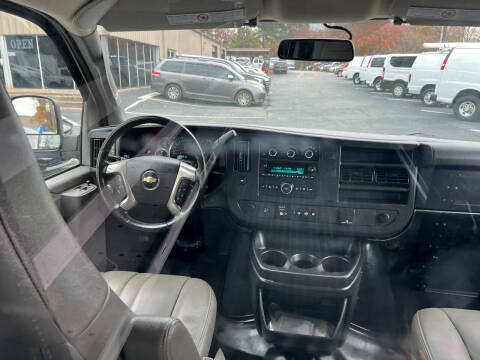 2019 Chevrolet Express 2500