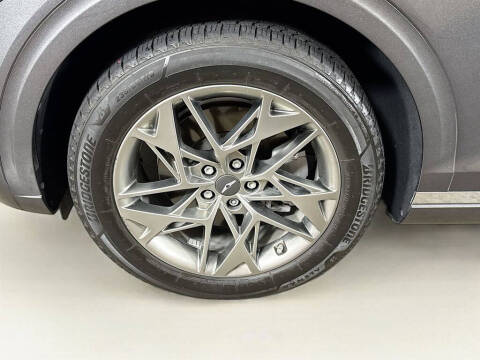 2022 Genesis GV70 2.5T Standard