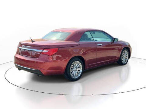 2013 Chrysler 200 Limited