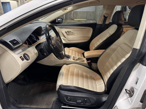 2012 Volkswagen CC R-Line PZEV