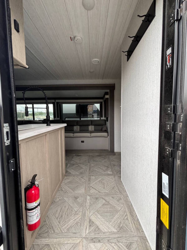 2024 Forest River SALEM 29VBUD