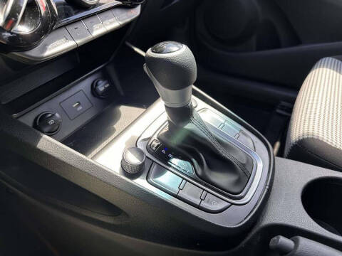 2023 Hyundai Kona SE
