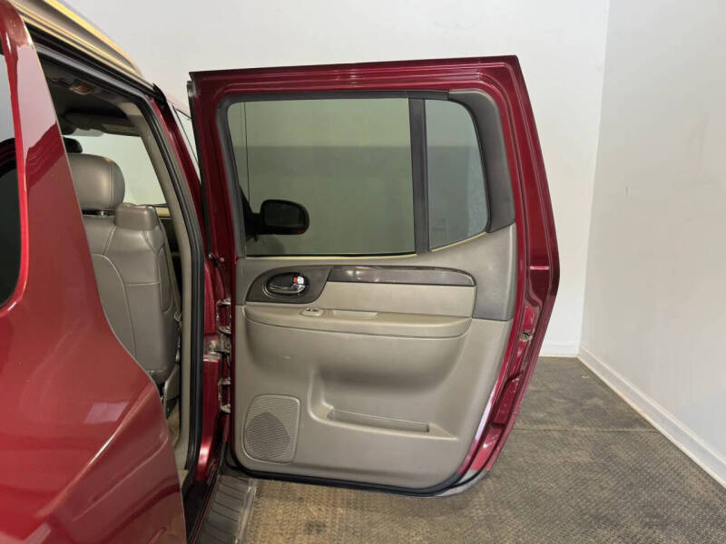 2004 GMC Envoy XUV