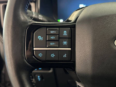 2023 Ford F-150 Lightning Platinum