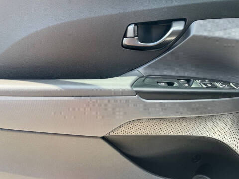 2020 Hyundai Veloster Turbo R-Spec