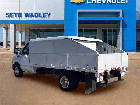 2011 Ford E-Series E-450 SD