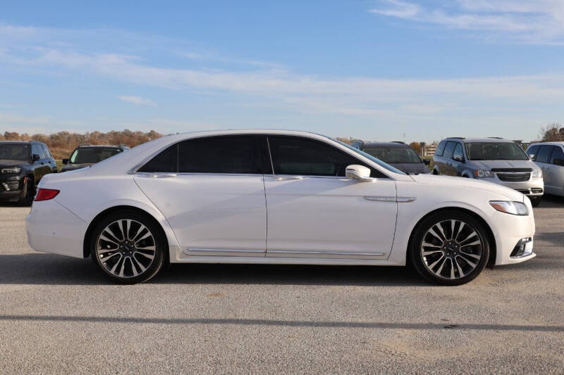 2017 Lincoln Continental Reserve