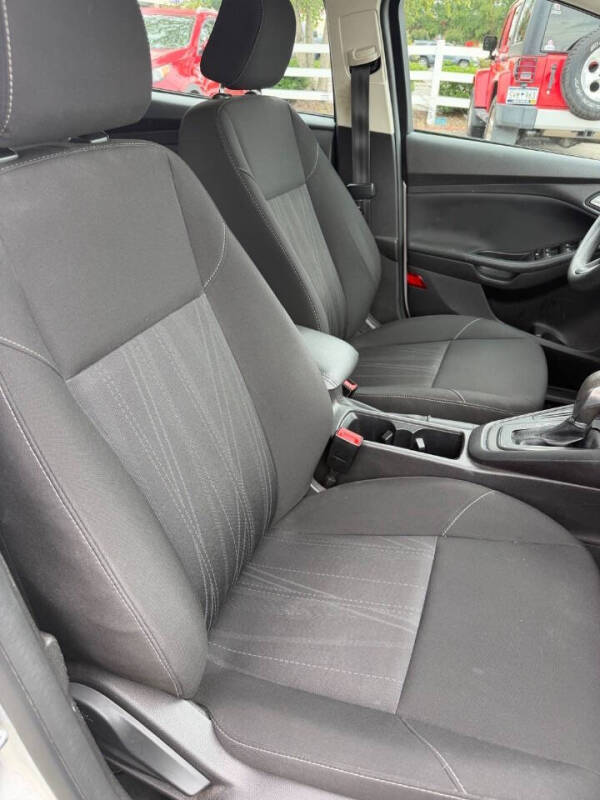 2017 Ford Focus SE