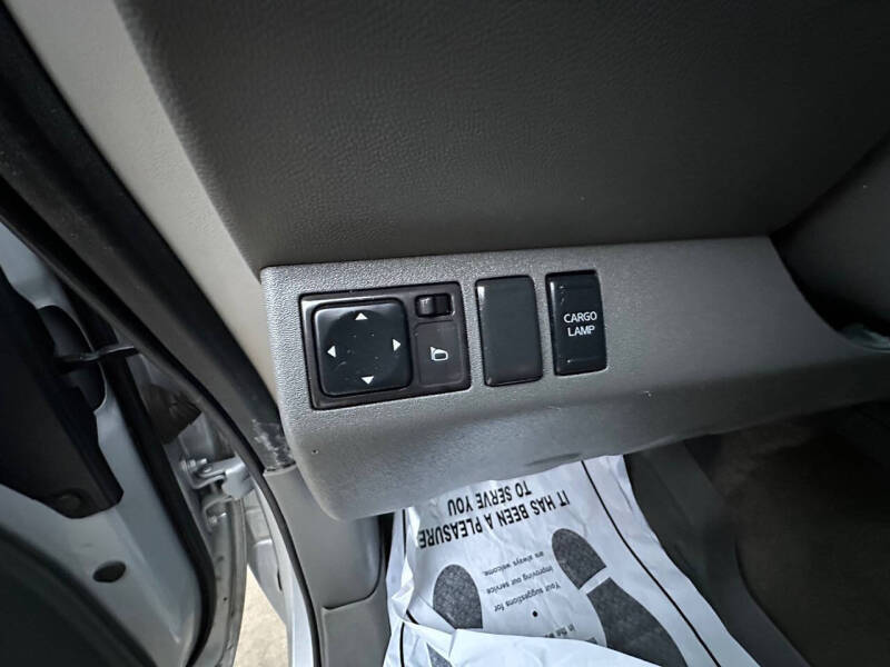 2011 Nissan Frontier SL