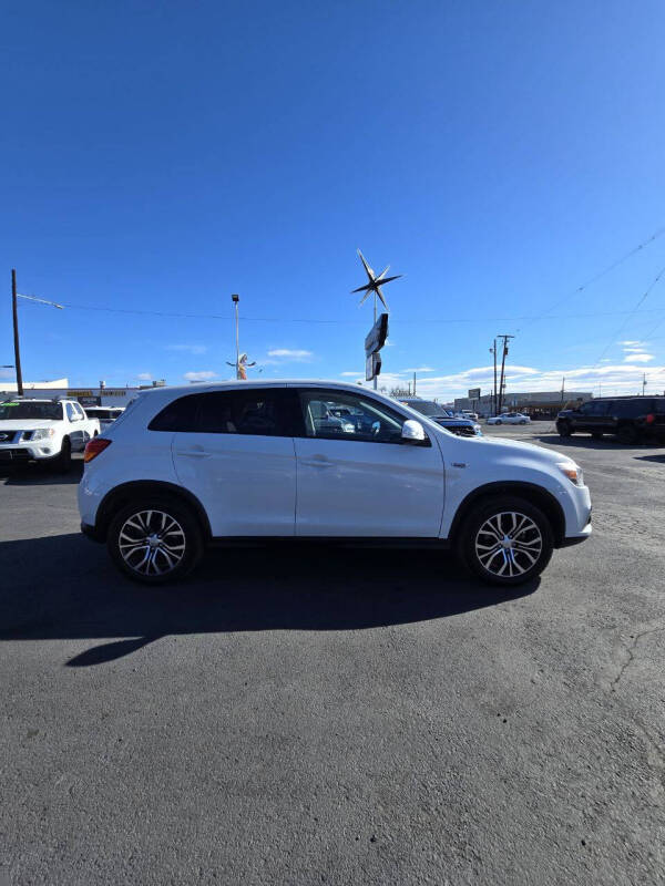 2017 Mitsubishi Outlander Sport ES
