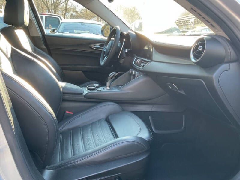 2018 Alfa Romeo Giulia Ti Sport