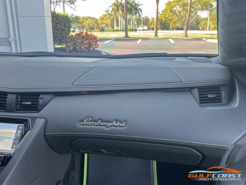 2014 Lamborghini Aventador LP 700-4