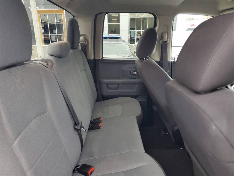 2024 RAM 1500 Classic SLT