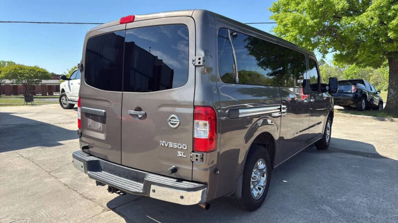 2017 Nissan NV