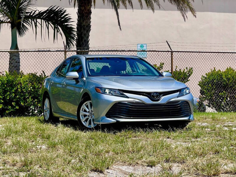2018 Toyota Camry LE