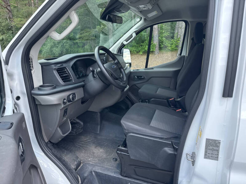 2025 Ford Transit 250
