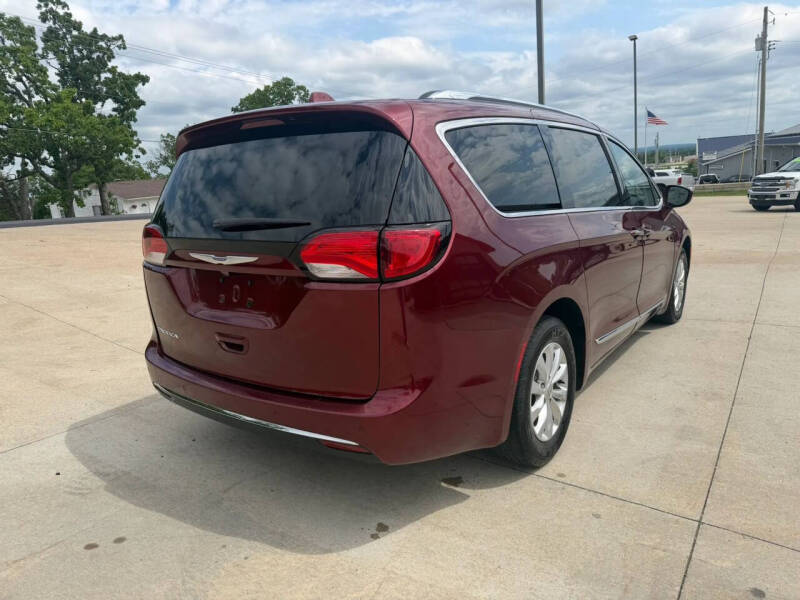 2018 Chrysler Pacifica Touring L