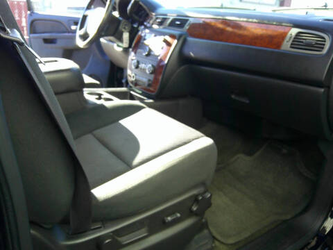 2012 Chevrolet Avalanche LS