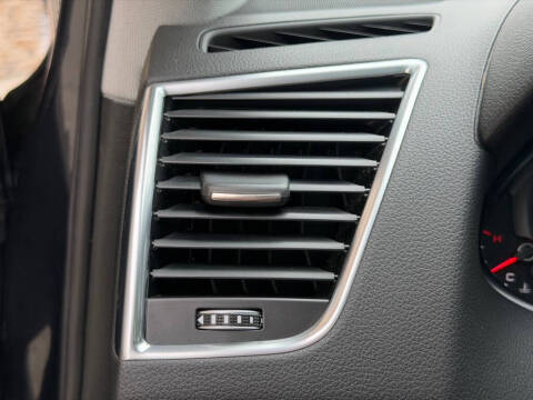 2015 Audi Q5 2.0T quattro Premium Plus